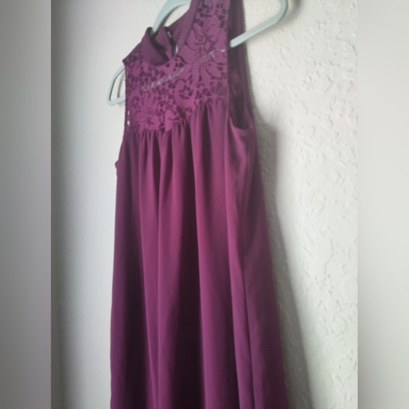 A. BYER Burgundy Lace Mini Dress size M - Picture 5 of 10